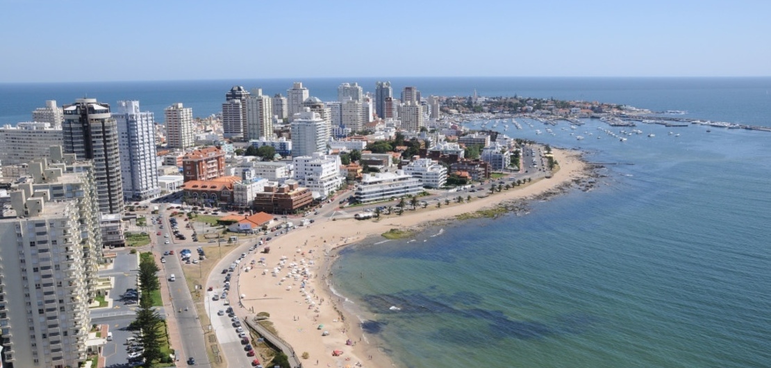 Imagen de Uruguay analiza la apertura del turismo para octubre Imagen de Uruguay analiza la apertura del turismo para octubre