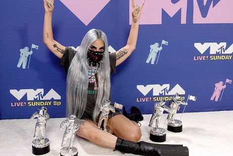 Imagen de Lady Gaga fue la gran ganadora en los premios MTV