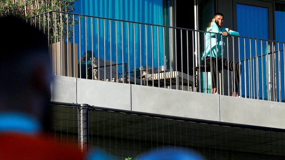 Imagen de Ronaldo, con coronavirus en Tur&iacute;n hace la cuarentena