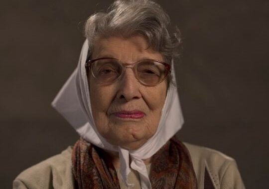 Imagen de "Abuelas", una película sobre (y con) Abuelas de Plaza de Mayo