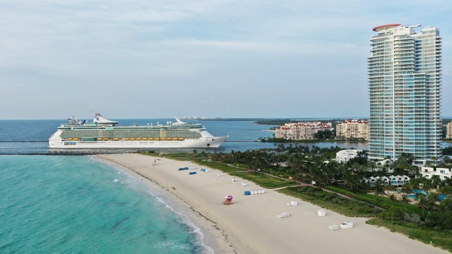 Imagen de Buscan que viajen gratis en cruceros