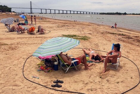 Imagen de Declaran a las playas de Rosario "libres de humo"