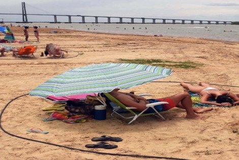 Imagen de Declaran a las playas de Rosario "libres de humo"