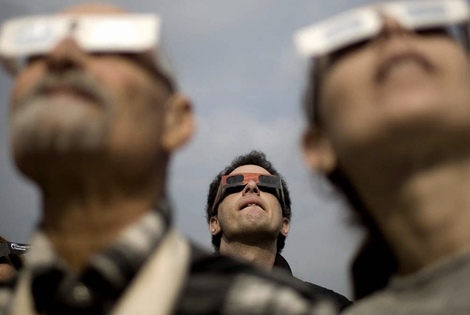 Imagen de Eclipse de sol: c&oacute;mo mirarlo, cuidarse y disfrutarlo