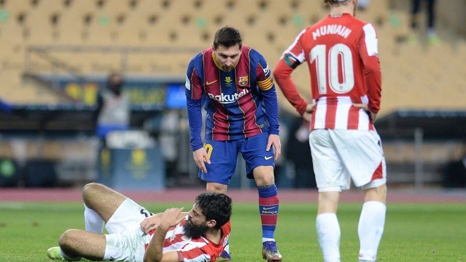Imagen de Confirman la suspensión a Messi por su roja en la Supercopa