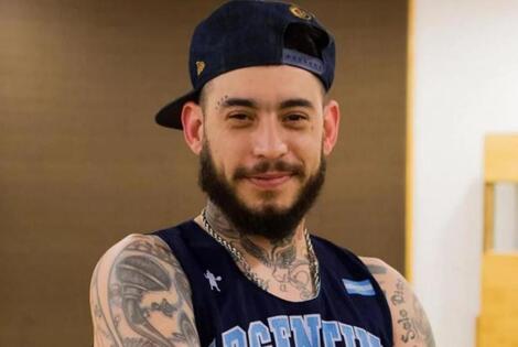 Imagen de Ulises Bueno antes de llegar a Rosario: �Se necesitaba volver"
