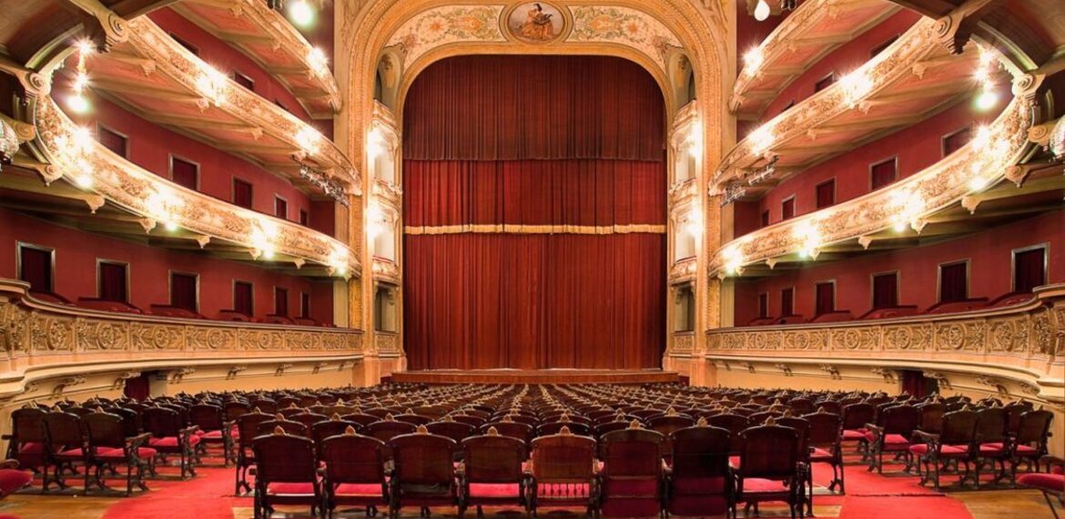 Imagen de Reabre el teatro El Círculo con un gran concierto lírico