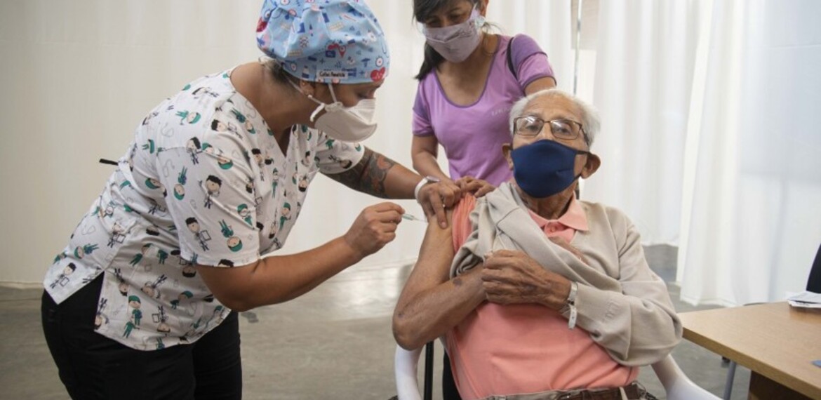 Vacunación Covid: Desde el lunes 7 de junio se suman los centros de salud del Municipio - Sec. de Modernización y Cercanía (Mariana Terrile - archivo)
