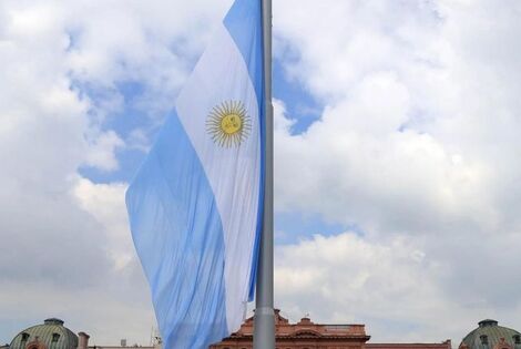 Imagen de Argentina decreta 5 dias de duelo nacional