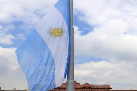 Imagen de Argentina decreta 5 dias de duelo nacional