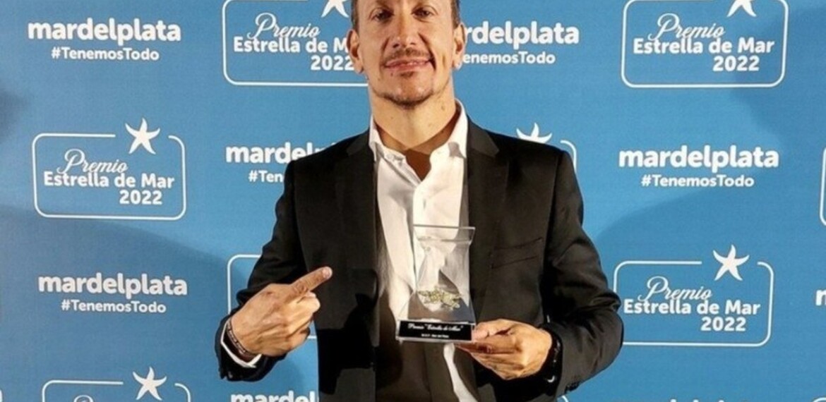 Imagen de En la Feliz, Nico Vazquez se llevo la estatuilla de oro Imagen de En la Feliz, Nico Vazquez se llevo la estatuilla de oro