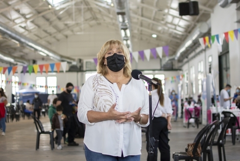 Imagen de �Estamos muy avanzados en la colocaci&oacute;n de 3ras dosis"