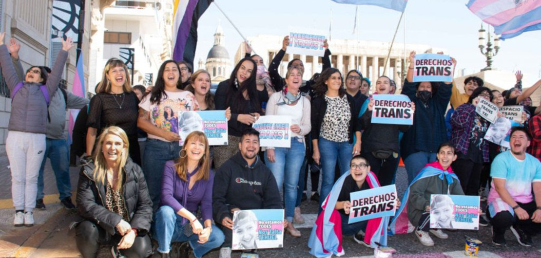 Imagen de SE PINTO LA SENDA PEATONAL DEL CONCEJO DE ROSARIO