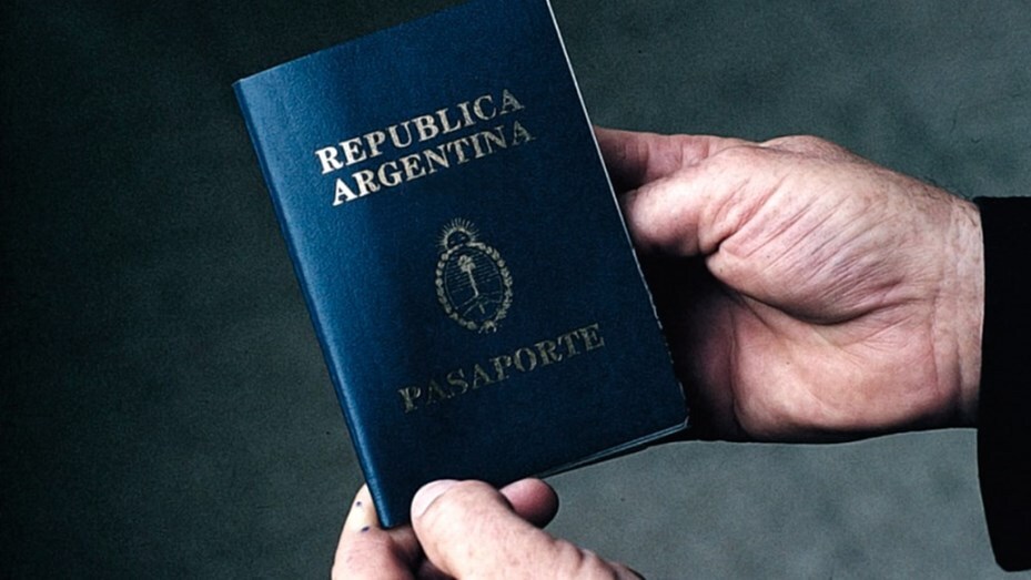 Imagen de Migraciones: Eliminan el sellado en los pasaportes