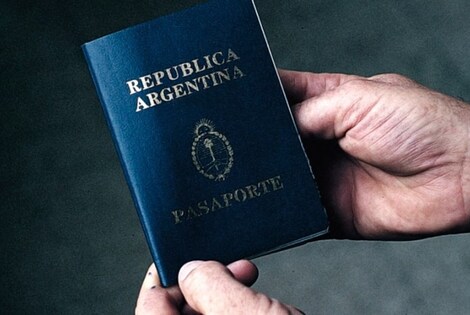 Imagen de Migraciones: Eliminan el sellado en los pasaportes