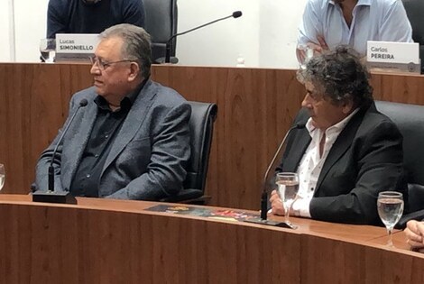 Imagen de Distinguieron por los 50 a&ntilde;os de trayectoria a Los Palmeras