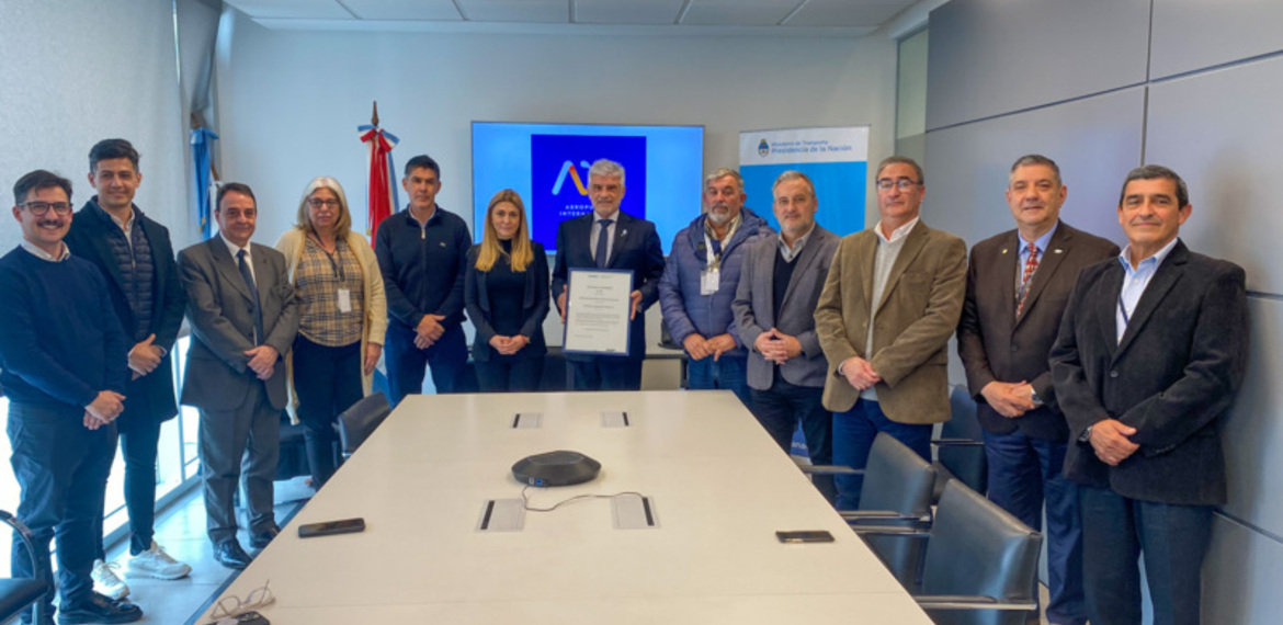Imagen de El Aeropuerto recibió la certificación internacional