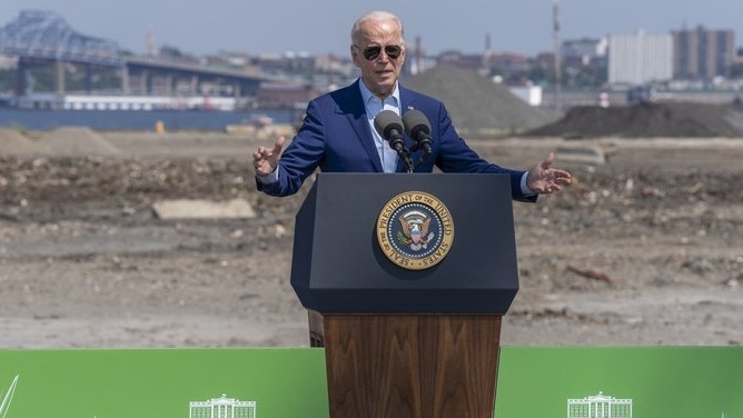 Imagen de Biden con COVID y se aislará en la Casa Blanca