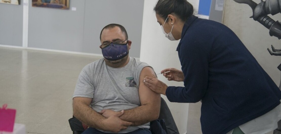 vacunacion covid de 18 a 50 a&ntilde;os - Sec. de Salud P&uacute;blica (Guillermo Fern&aacute;ndez)