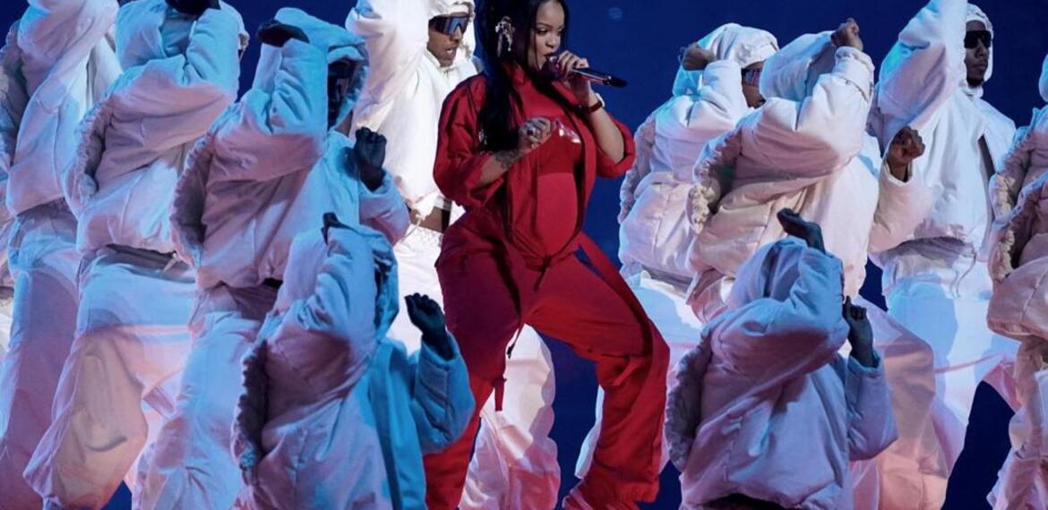 Imagen de Regreso con gloria de Rihanna en el halftime