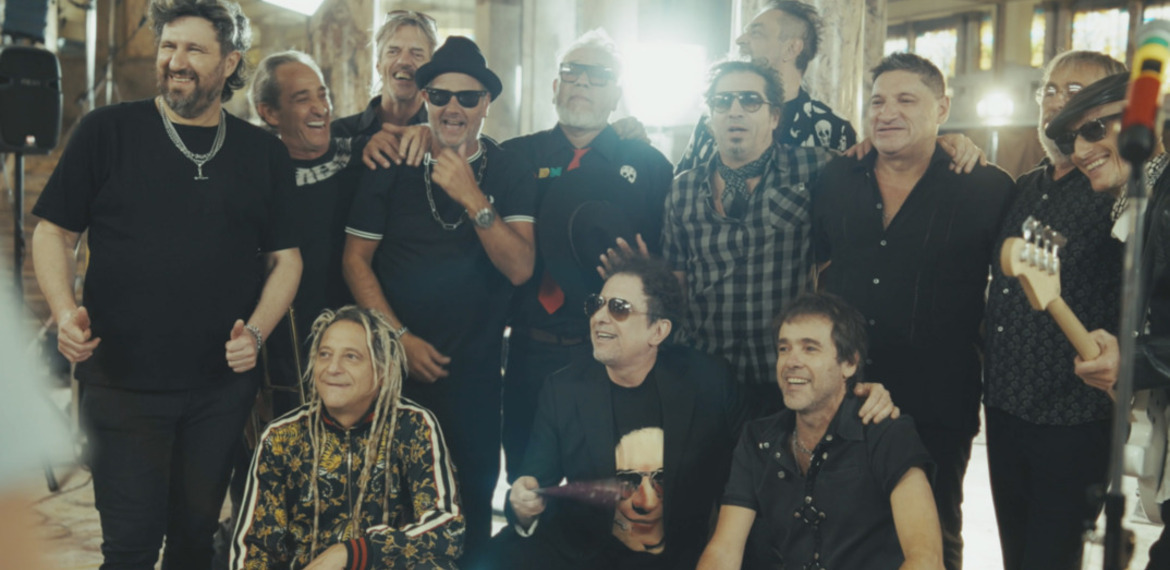 Imagen de LOS AUTÉNTICOS DECADENTES & ANDRES CALAMARO JUNTOS