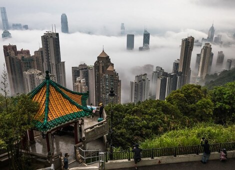 Imagen de Regalan 500 mil pasajes de avión a Hong Kong