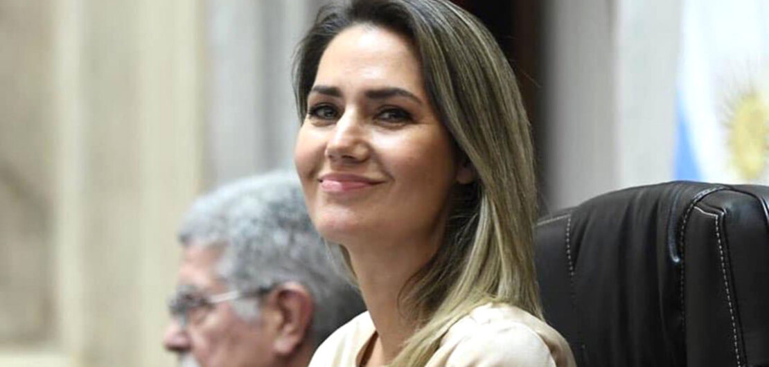 Imagen de Losada anunci&oacute; su precandidatura a gobernadora de Santa Fe