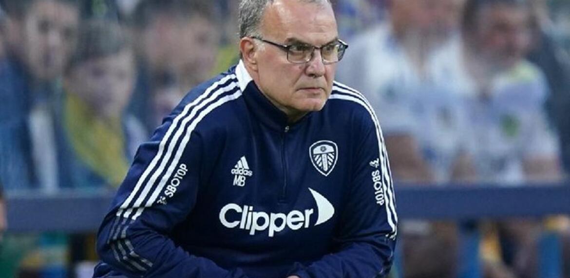 Imagen de BIELSA CERCA DE URUGUAY COMO NUEVO DT