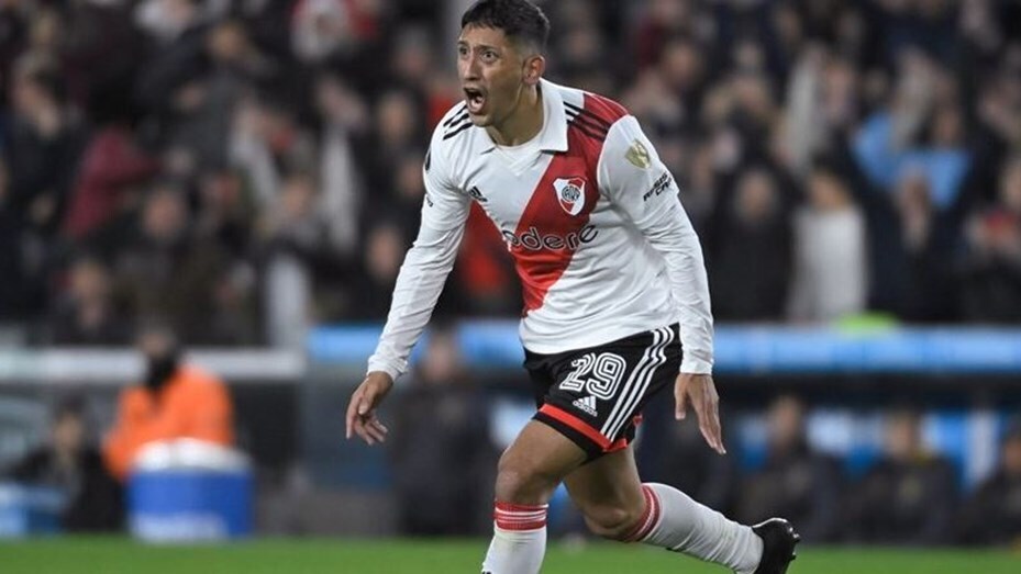 Imagen de Sin brillar, River logró el triunfo ante The Strongest Imagen de Sin brillar, River logró el triunfo ante The Strongest