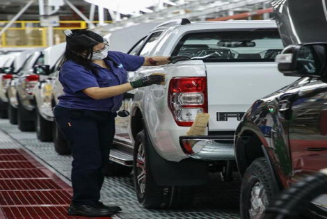 Imagen de La industria creci&oacute; 1,9% en el primer semestre