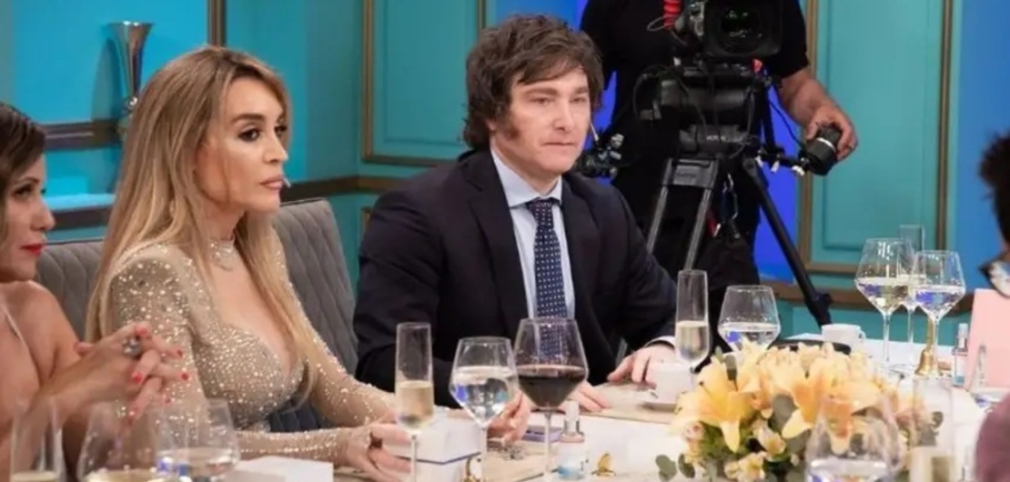Imagen de El candidato Javier Milei y Fátima Florez, están de novios