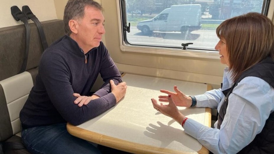 Imagen de Bullrich inició una mega gira hasta octubre