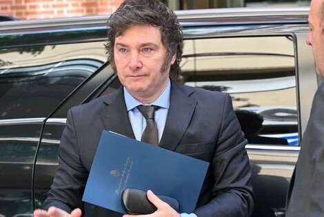 Imagen de No habr&aacute; dolarizaci&oacute;n en 2024: "No dan los tiempos", afirm&oacute; Milei