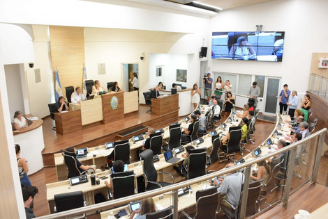 Imagen de El concejo aprobó la emergencia en el transporte urbano Imagen de El concejo aprobó la emergencia en el transporte urbano