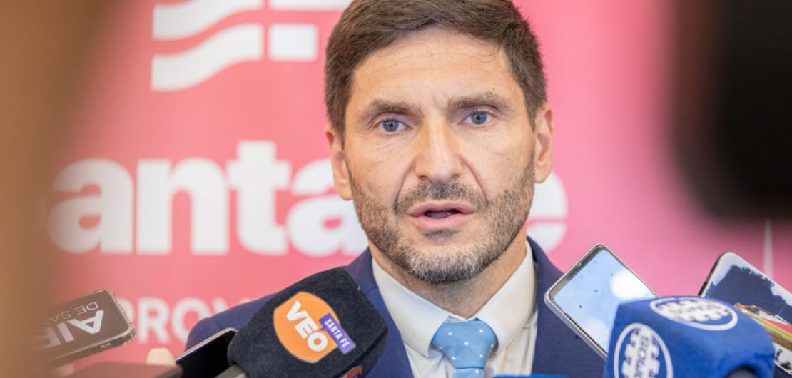 Imagen de Pullaro reduce gastos y apuesta a la eficiencia