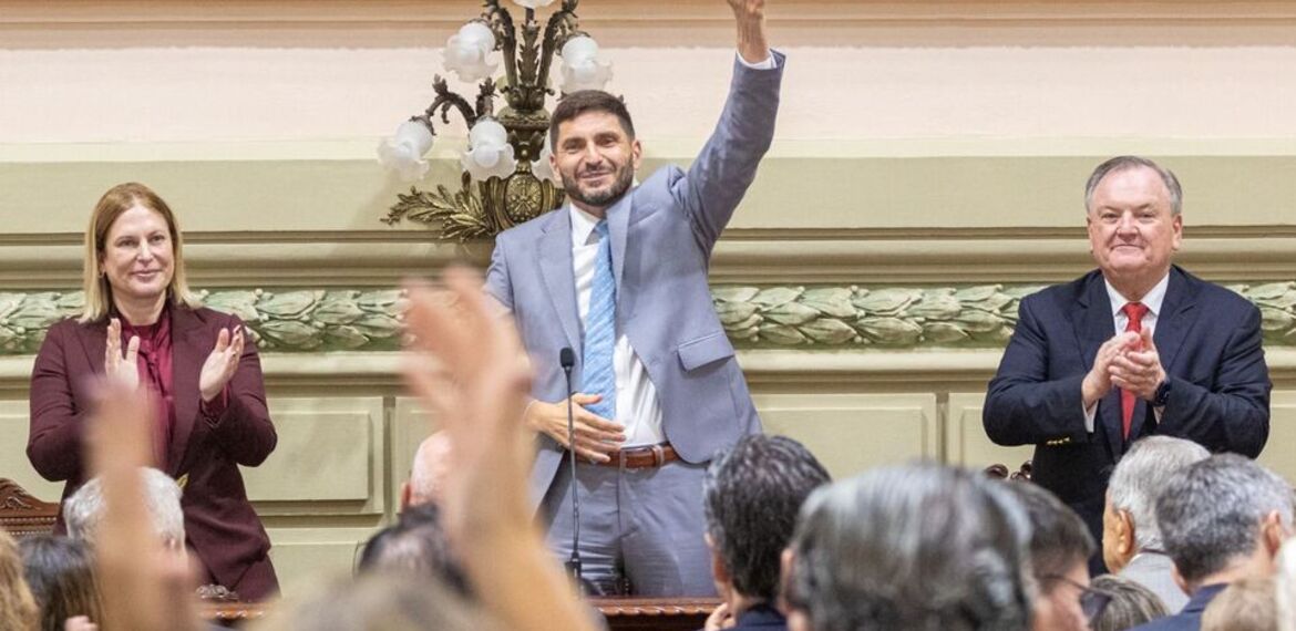 Imagen de Pullaro: Haremos de Santa Fe el tractor de la Argentina
