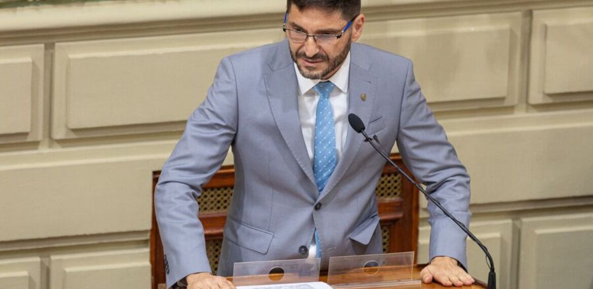 Imagen de Pullaro hizo foco en la seguridad que sumará