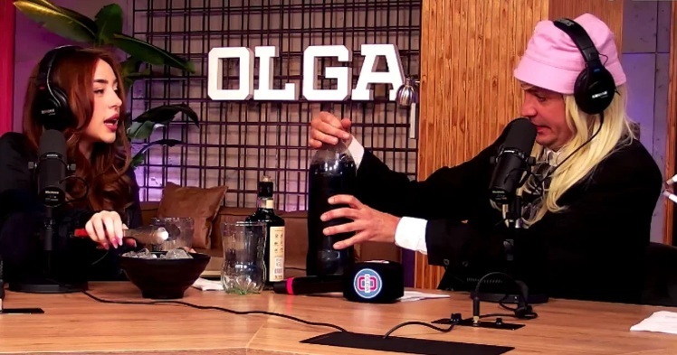 Imagen de Nicki Nicole junto a Caro Pardíaco: Rosario, rap y fernet