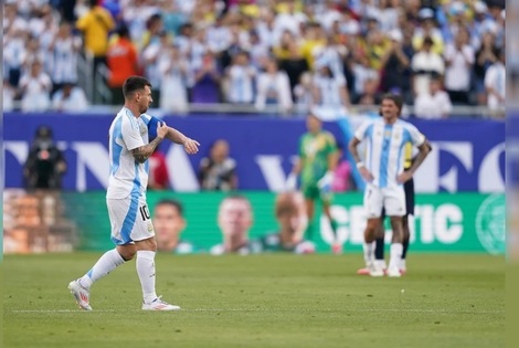 Messi y un nuevo récord. Foto NA: AFA