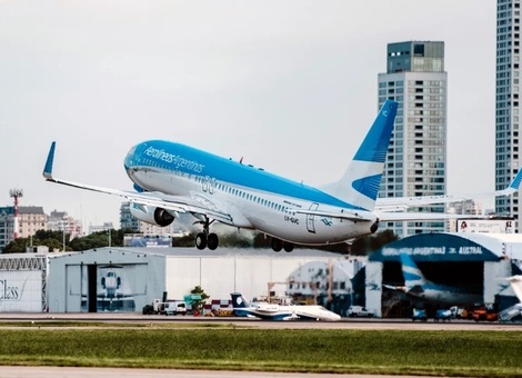 Aerolíneas Argentinas aumenta sus frecuencias a Brasil. Fotografía: Agencia Noticias Argentinas.