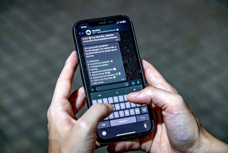 Imagen de El municipio lanza &laquo;Tu reclamo en un chat&raquo;