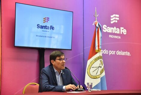 Imagen de Santa Fe implementará una hora más en todas las escuelas primarias