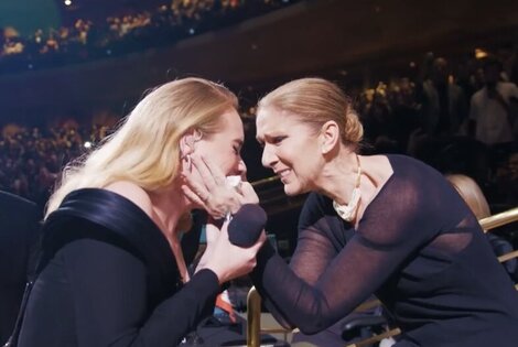 TWITTER @ADELE