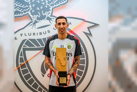 &Aacute;ngel Di Mar&iacute;a fue elegido como el mejor jugador de los meses de octubre y noviembre de la Primera Liga de Portugal. (Foto: Prensa/Benfica) NA