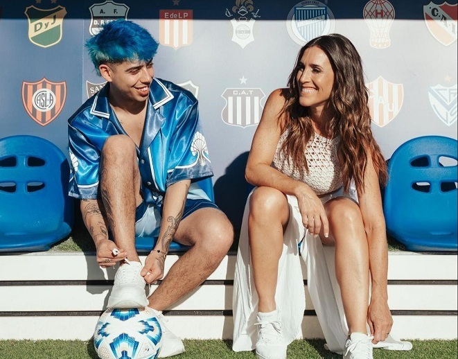 Imagen de LUCK RA  JUNTO A  SOLEDAD  PRESENTAN DEL BARRIO PA LA CANCHA