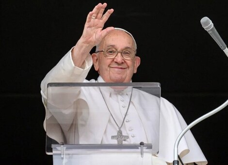 Imagen de El papa Francisco presenta una "leve mejoría"