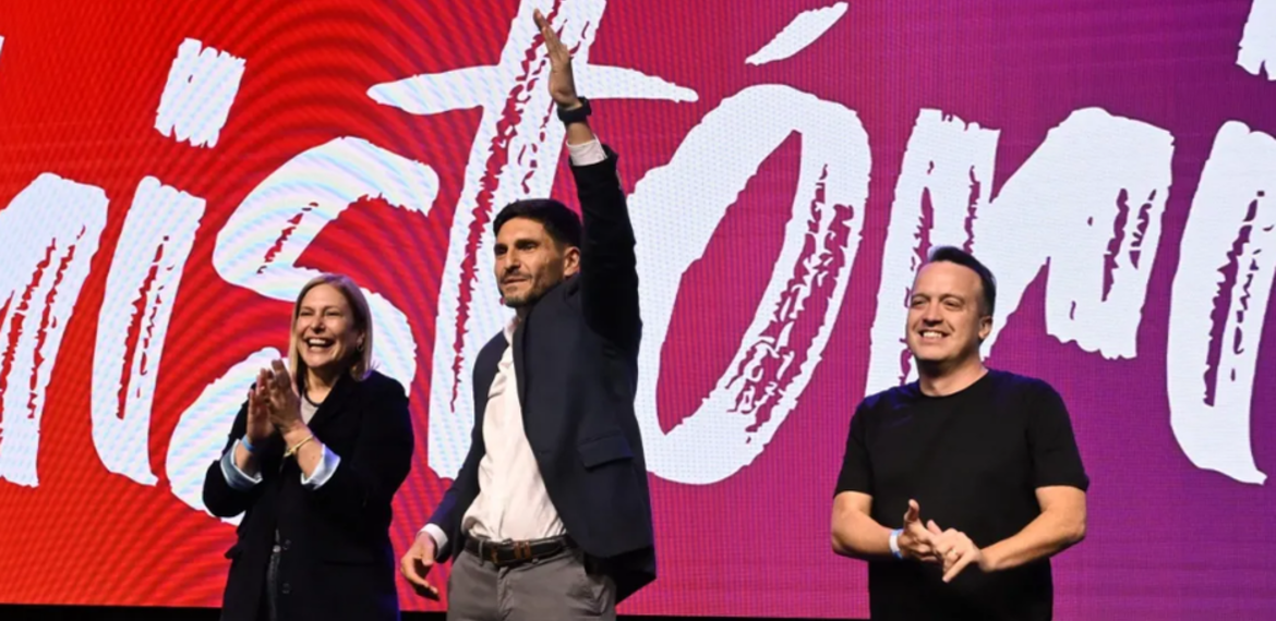 Imagen de Pullaro celebró la victoria "de punta a punta"