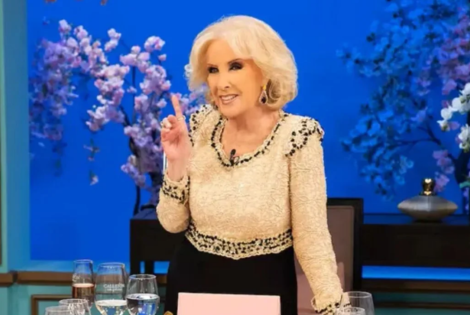 Imagen de Mirtha cerca de un récord Guinness gracias a su longevidad