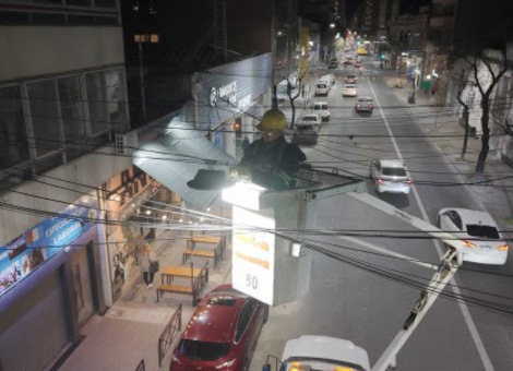 Imagen de El 84% de la ciudad ya cuenta con luces led