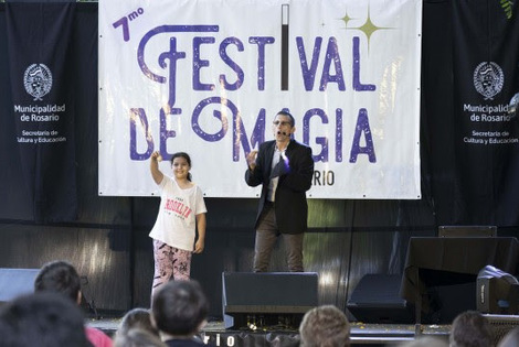 Imagen de Vuelve el Festival de Magia de Rosario a la ex Aduana